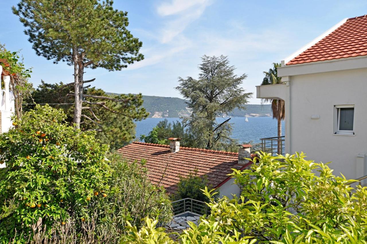 4K - Modern Apartment Very Close To The Sea Herceg Novi Exterior photo